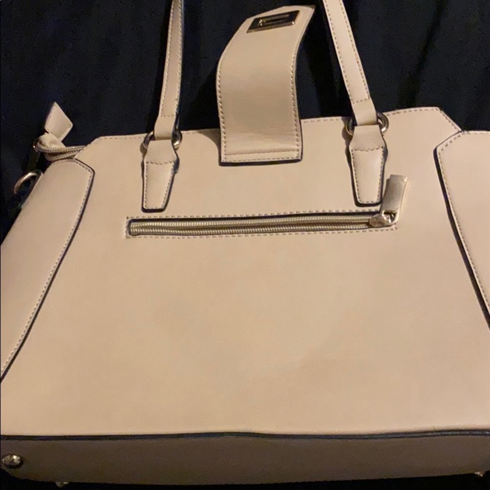 Purse - Picture 2 of 3